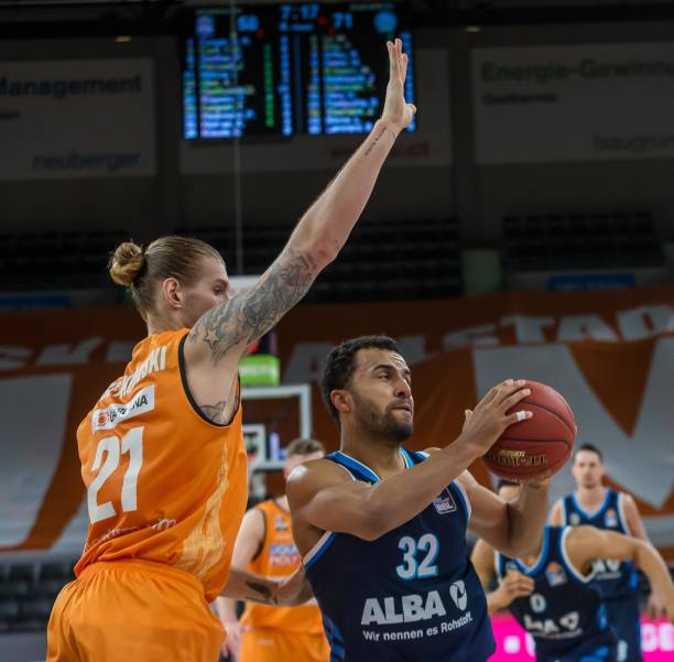 人英雄主义 人英雄主义