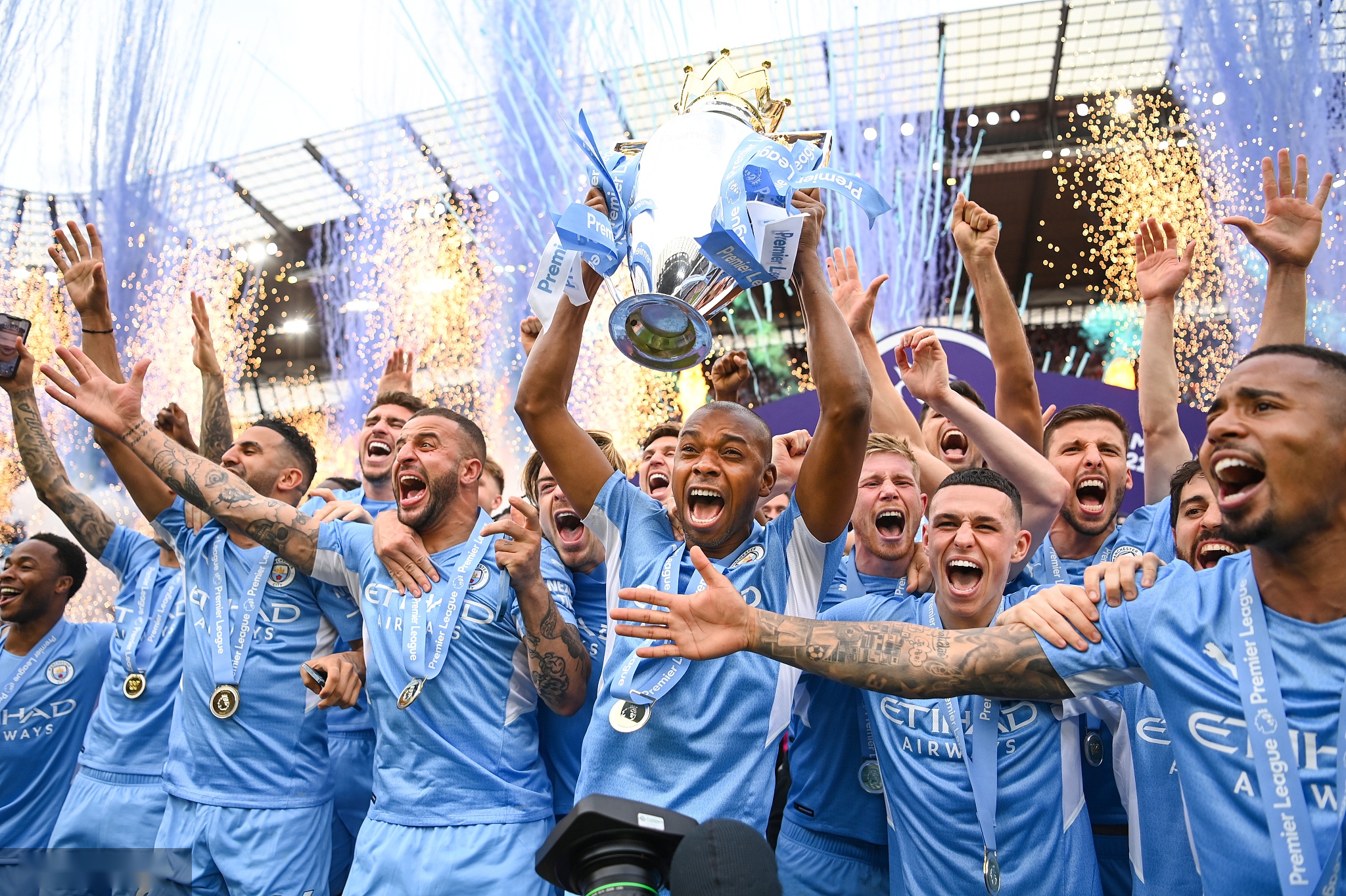 依托本地青 依托本地青