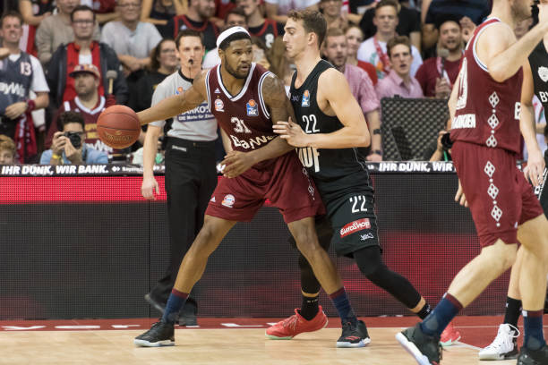 巅峰时期同 巅峰时期同